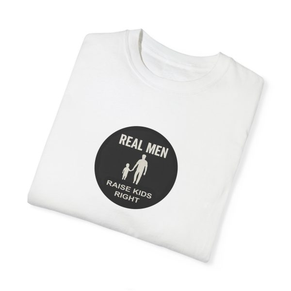 Grill Master Joke Teller Remote Controller T-Shirt - Image 2